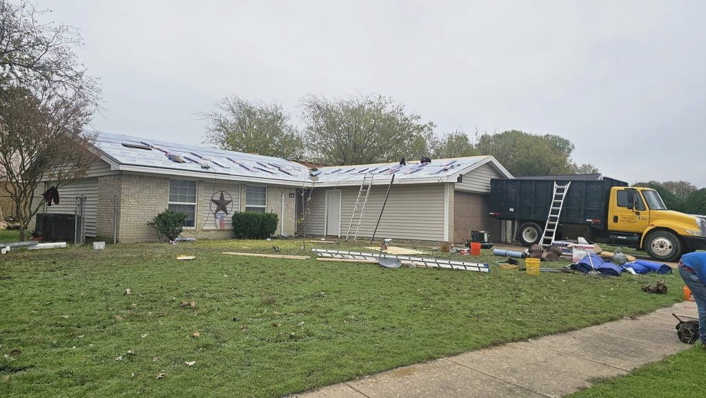 Roofing services in Allen, Texas