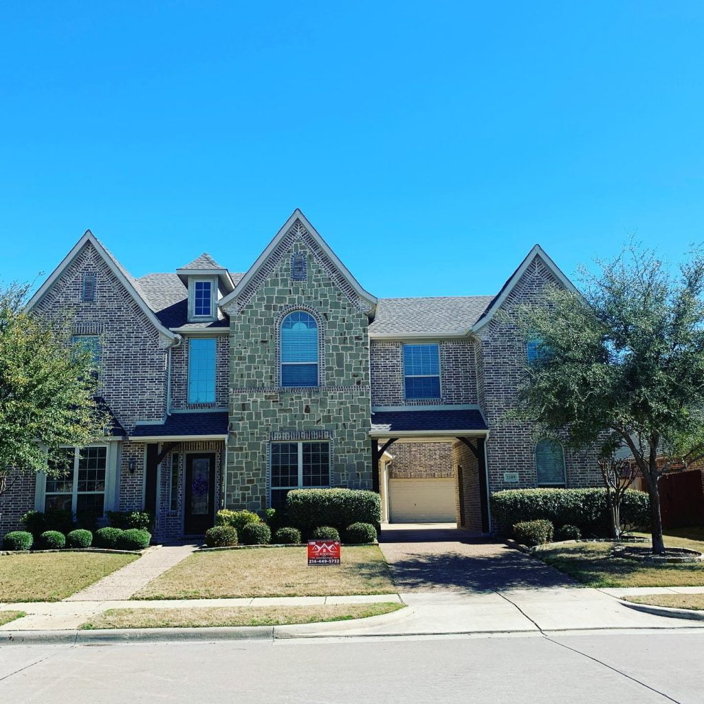 professional roofing in Lewisville, Texas